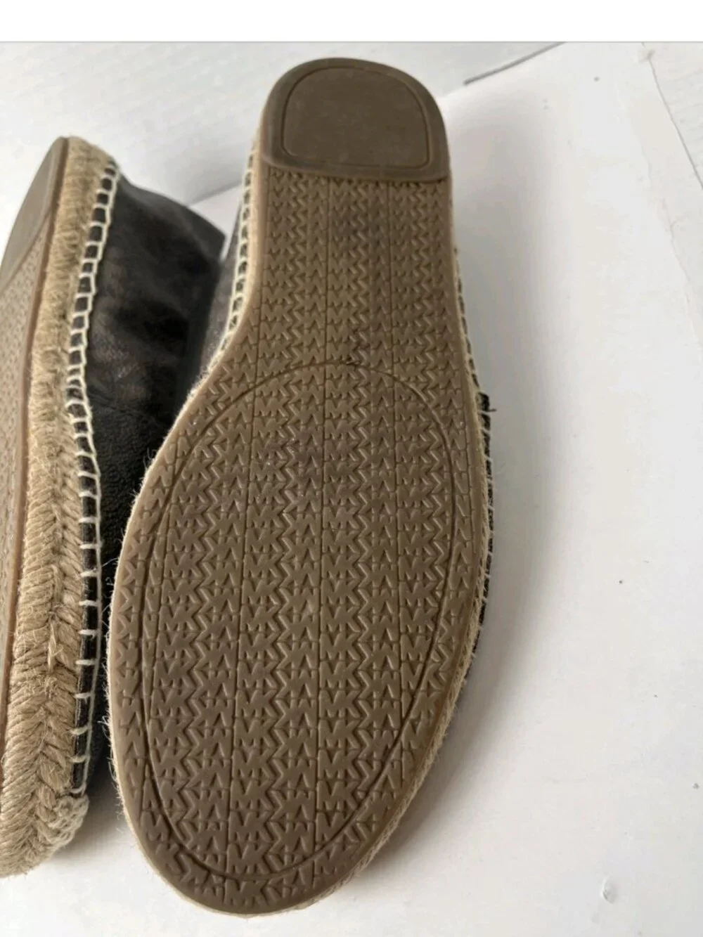 Michael Kors MK Logo Brown Espadrille Flats Size 8.5M